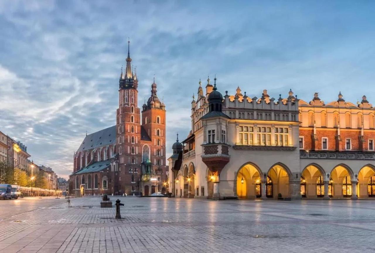 Amen Aparthotel Residence Краков Экстерьер фото